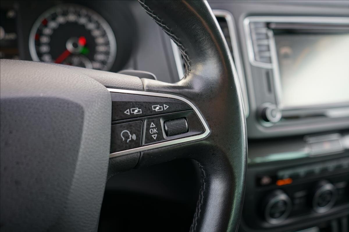 Seat Alhambra MPV 2,0 l 135 kw