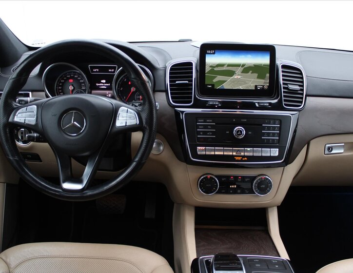 Mercedes-Benz GLE SUV / Terénní 3,0 l 190 kw