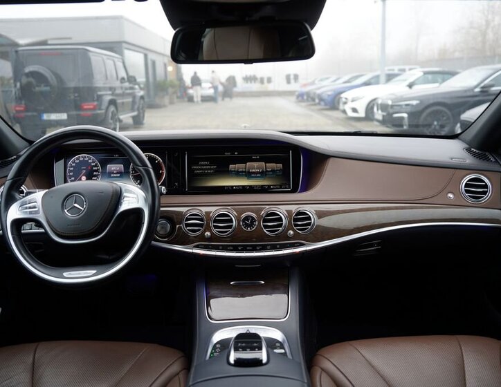 Mercedes-Benz Třídy S 22