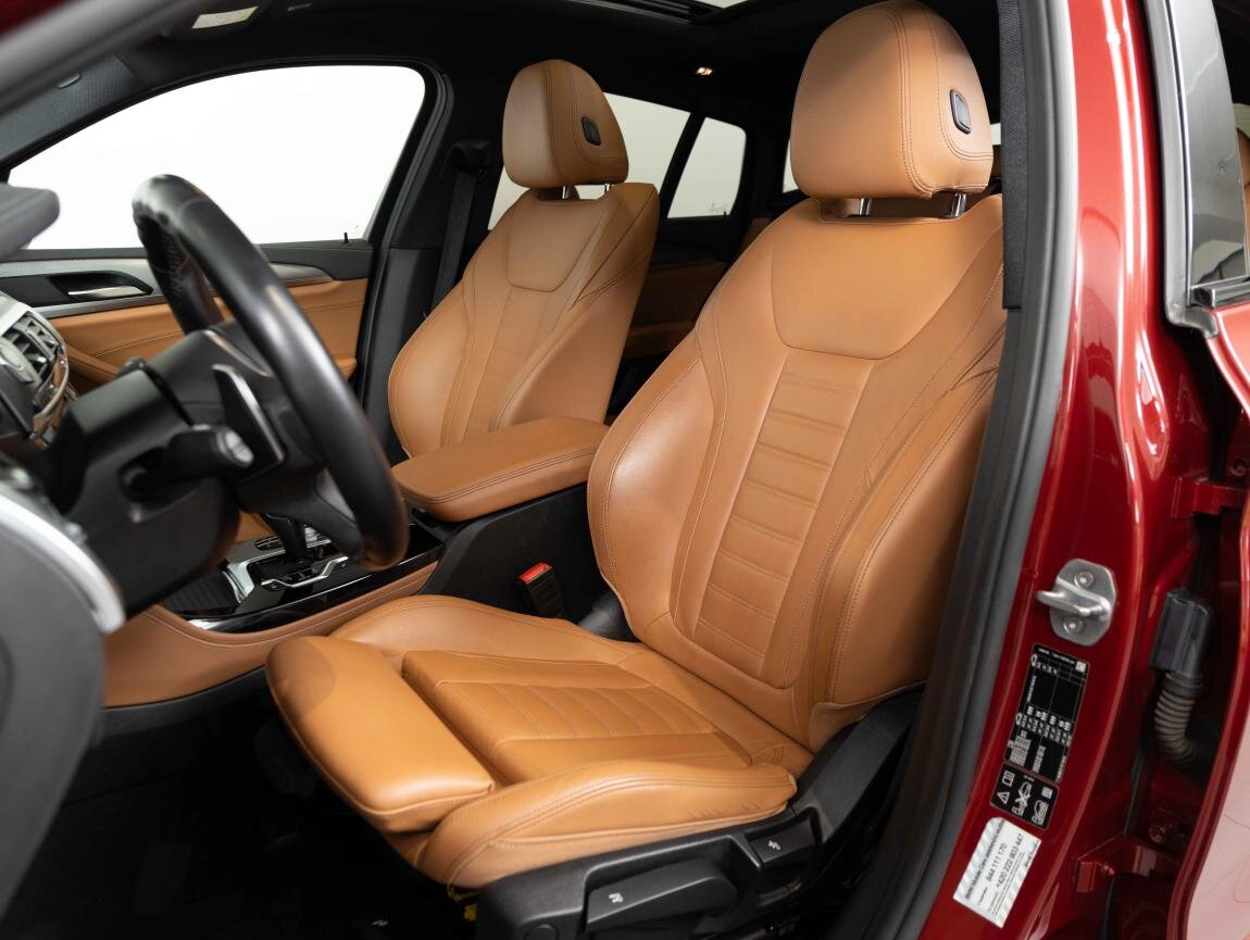 BMW X4 SUV / Terénní 3,0 l 240 kw