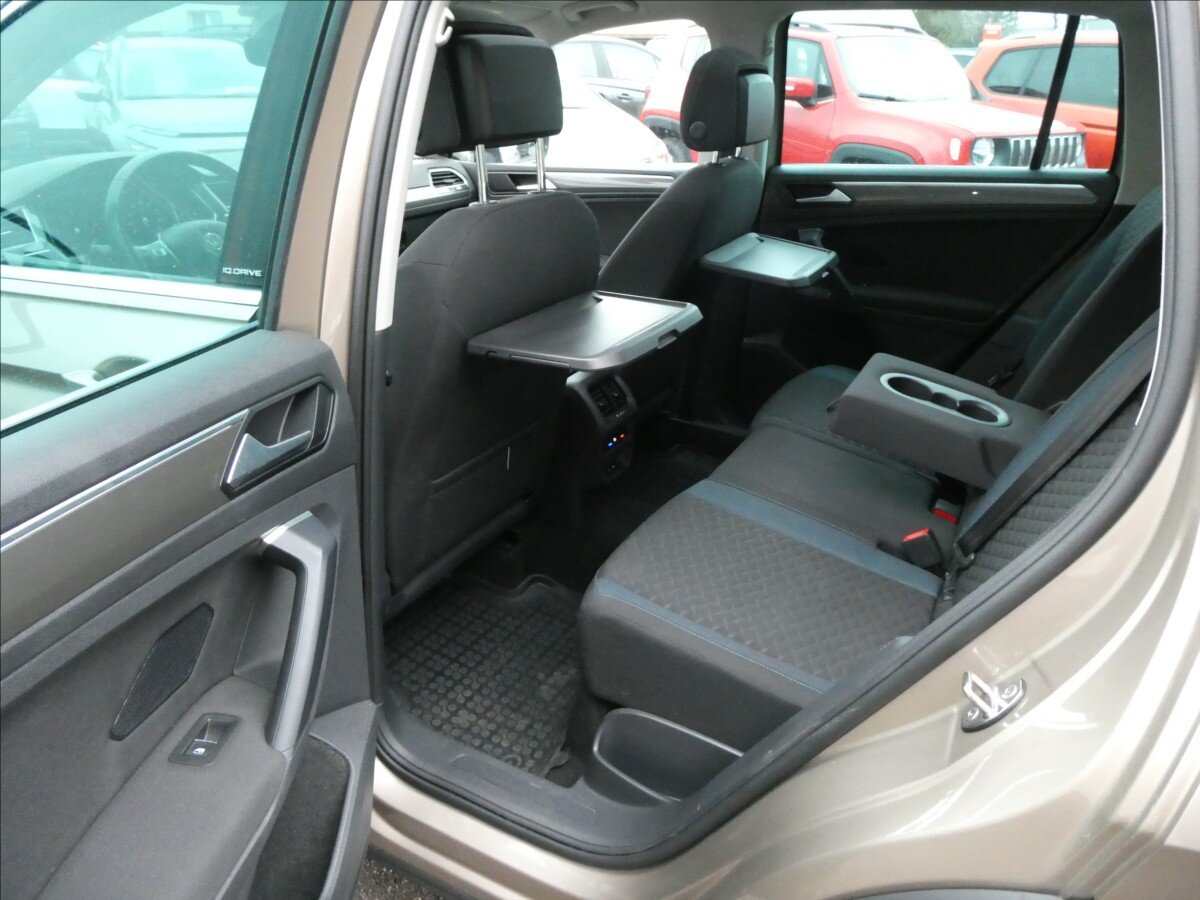 Volkswagen Tiguan SUV / Terénní 2,0 l 110 kw