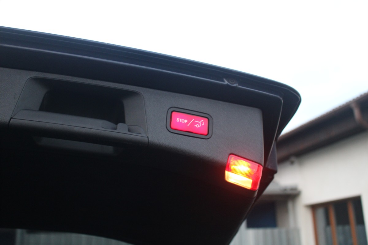 Mercedes-Benz Třídy E