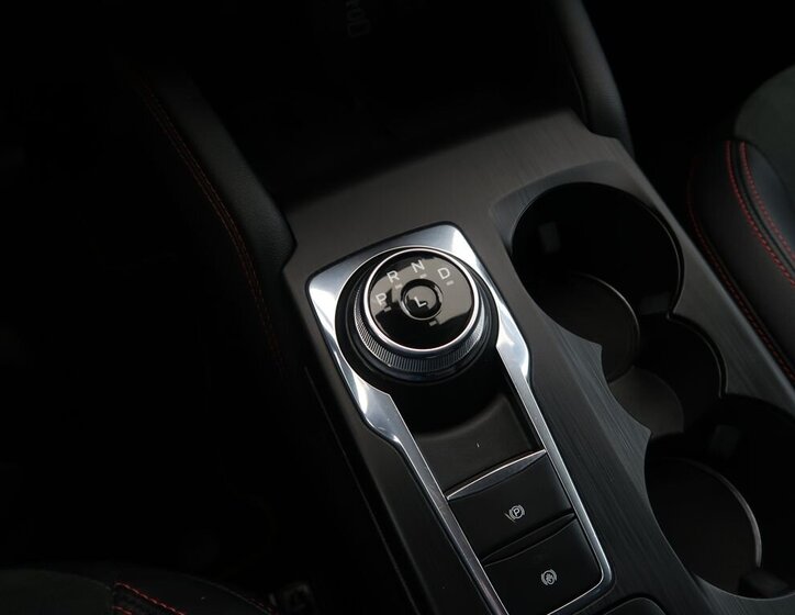 Ford Kuga SUV 2,5 l 112 kw