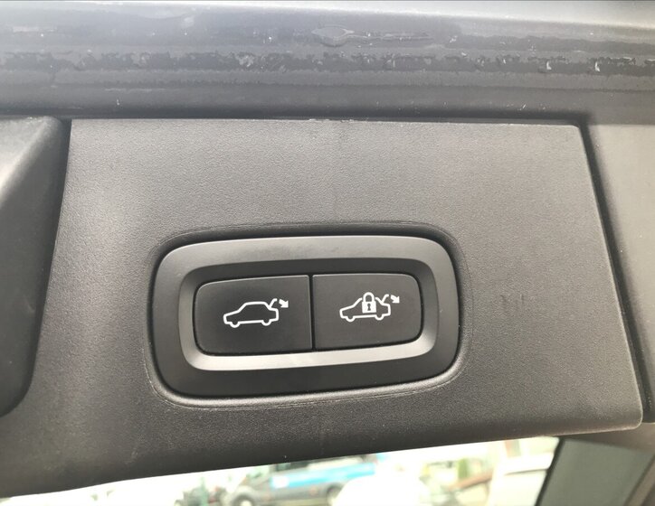 Volvo V90 Kombi 2,0 l 140 kw