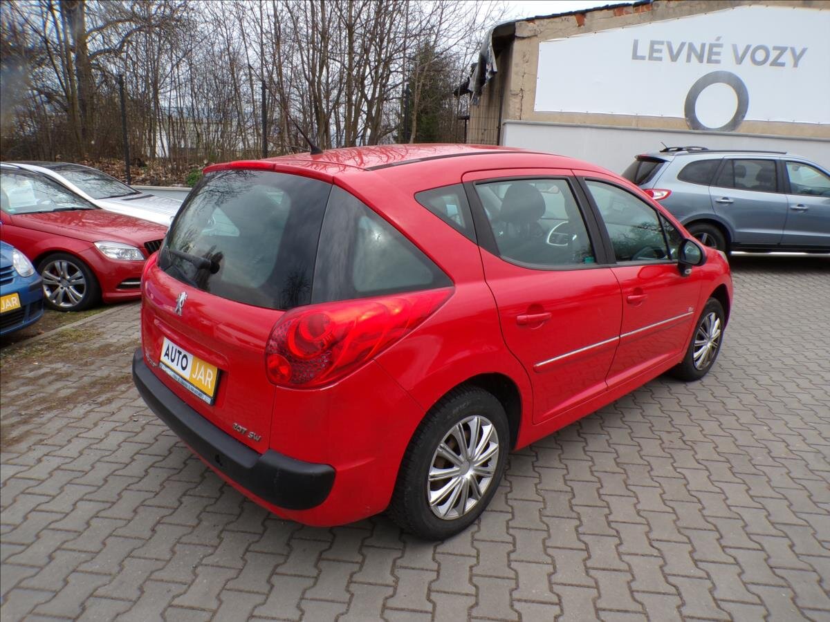 Peugeot 207 Kombi 1,6 l 68 kw