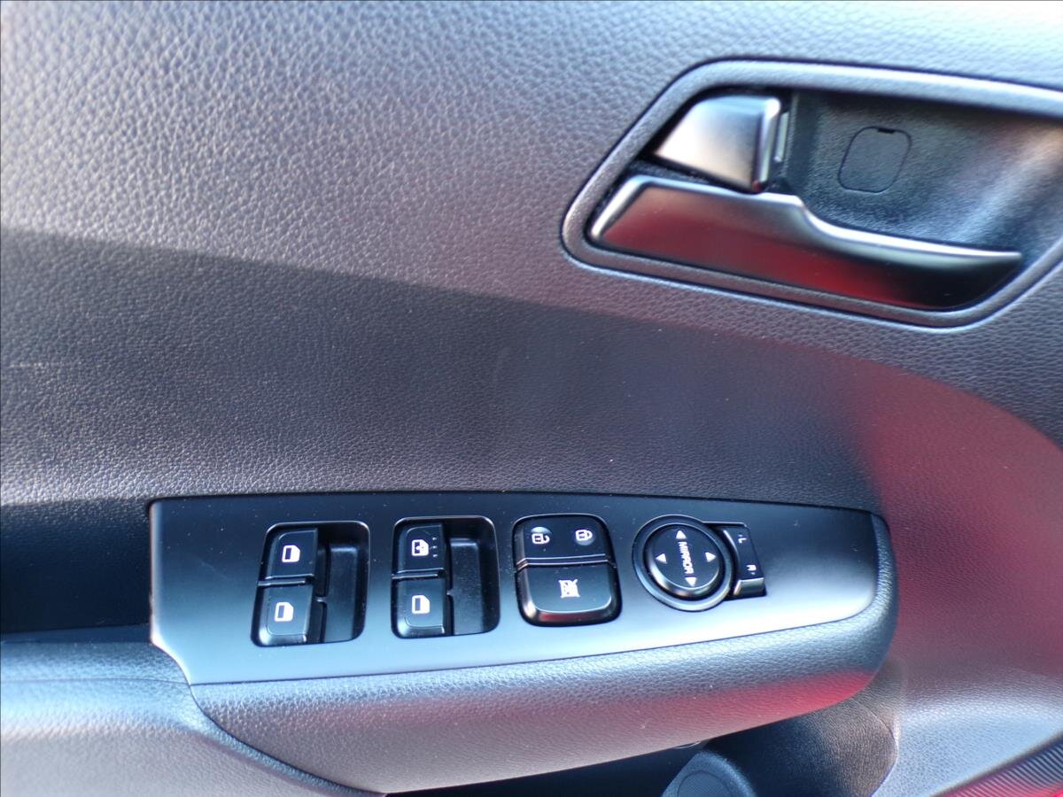 KIA Picanto Hatchback 998,0 49 kw