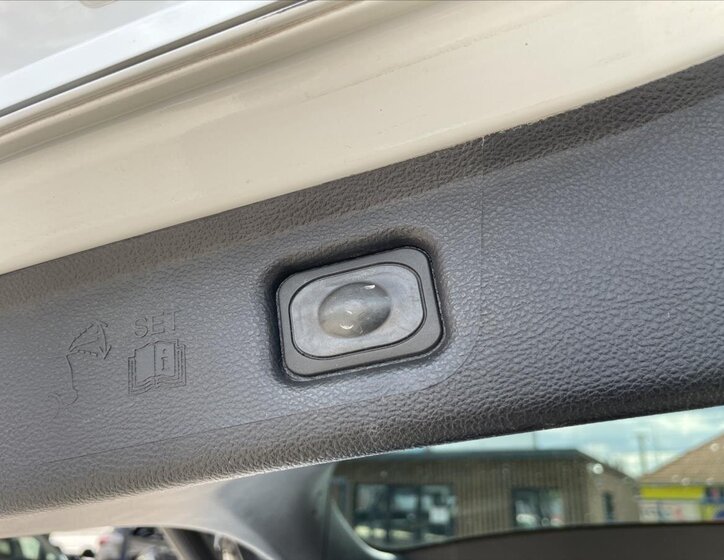 Ford S-MAX MPV 2,0 l 110 kw