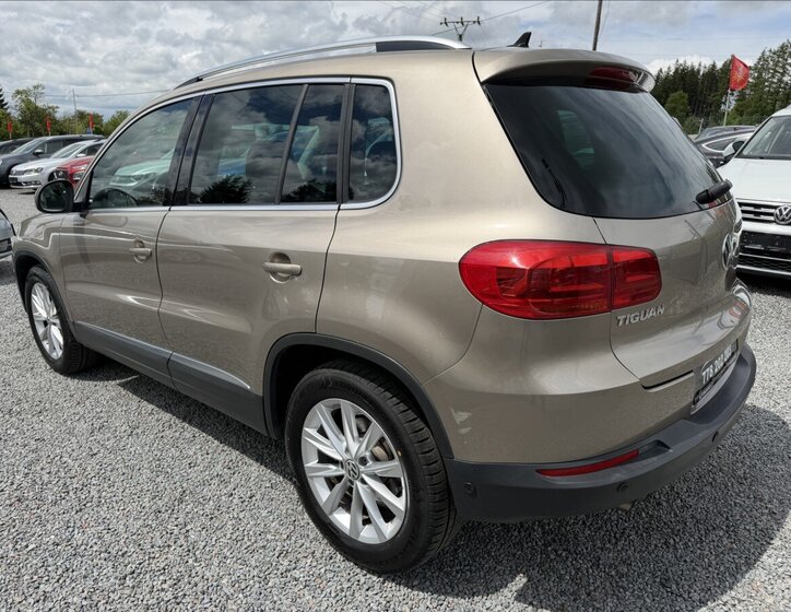 Volkswagen Tiguan SUV / Terénní 2,0 l 81 kw