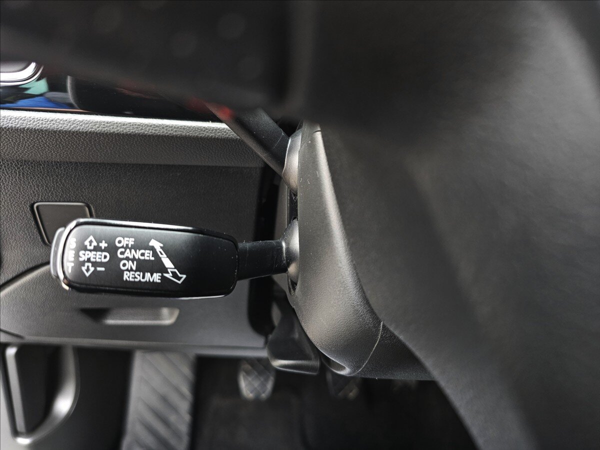 Seat Leon Hatchback 1,4 l 110 kw