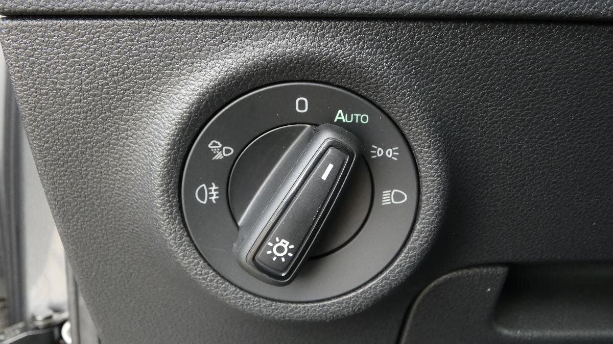 Škoda Karoq SUV / Terénní 1,5 l 110 kw