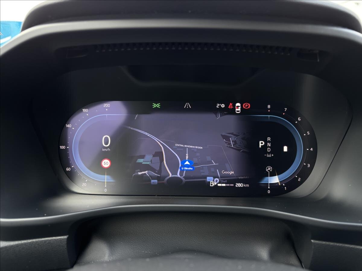 Volvo XC40 Kombi 2,0 l 145 kw