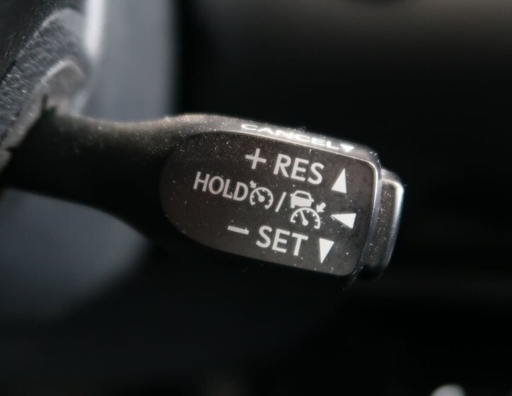 Toyota C-HR Hatchback 1,8 l 72 kw