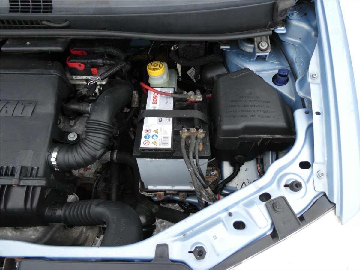 Fiat Idea Hatchback 1,4 l 70 kw