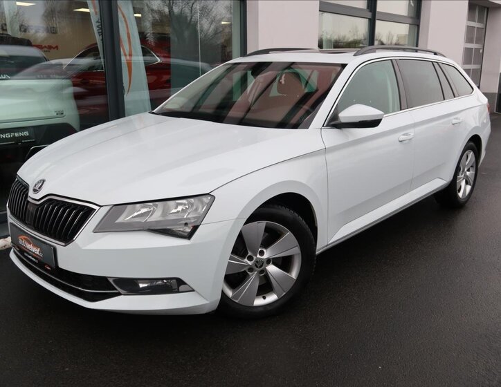 Škoda Superb Kombi 2,0 l 110 kw