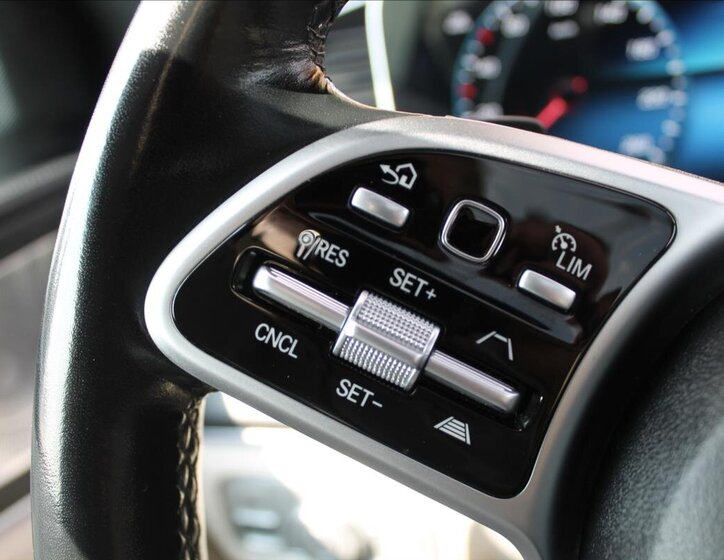 Mercedes-Benz GLS SUV / Terénní 2,9 l 243 kw