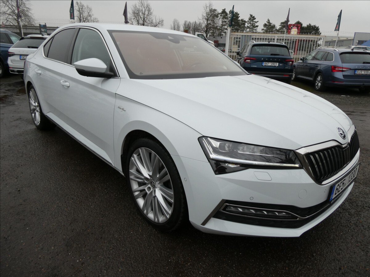 Škoda Superb Sedan / Limuzína 2,0 l 110 kw