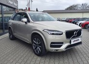 Volvo XC90 SUV / Terénní 2,0 l 235 kw