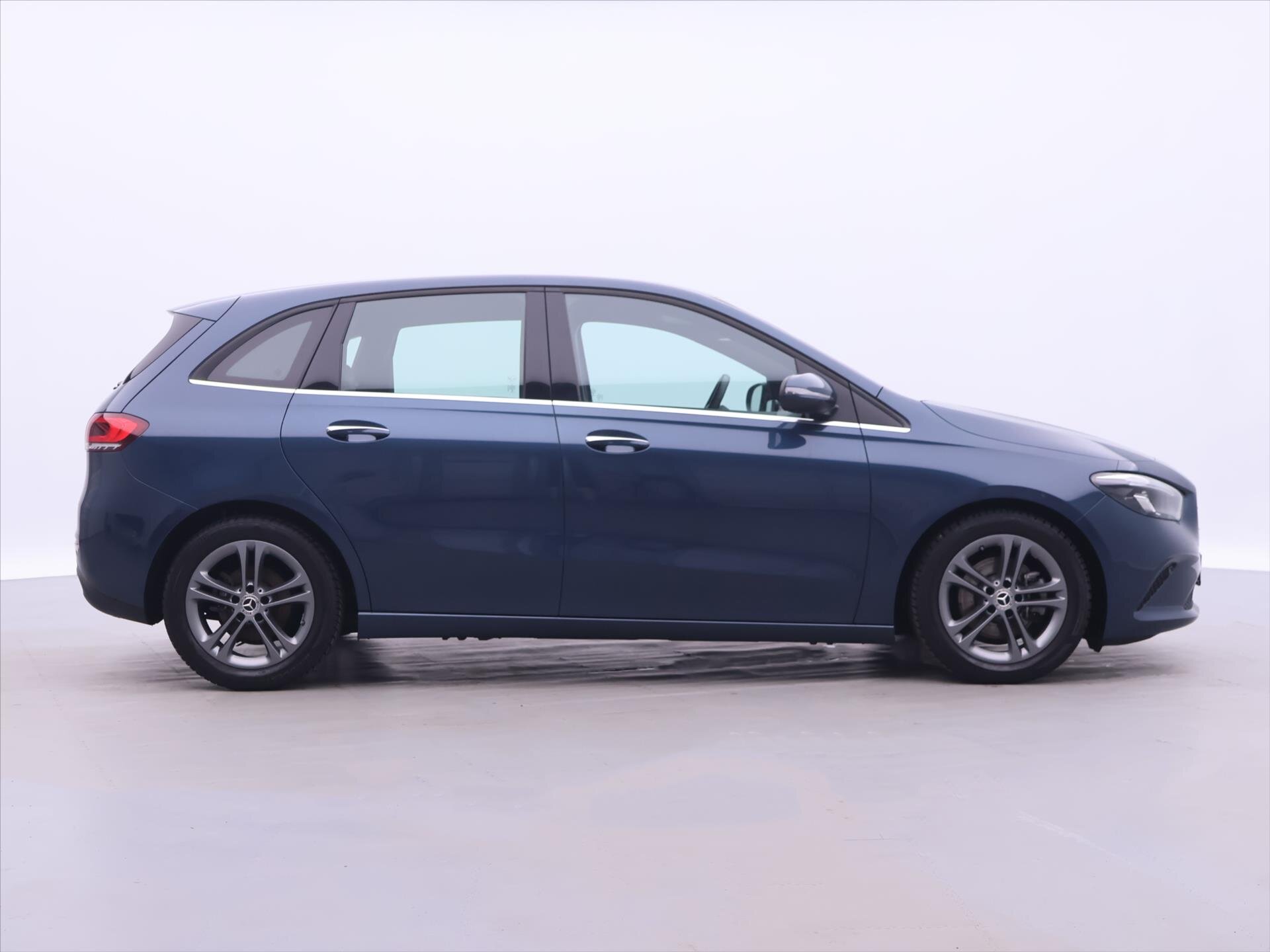 Mercedes-Benz Třídy B Hatchback 2,0 l 110 kw
