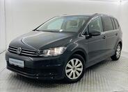 Volkswagen Touran 1