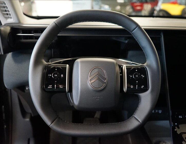 Citroën C5 Aircross SUV / Terénní 1,2 l 107 kw