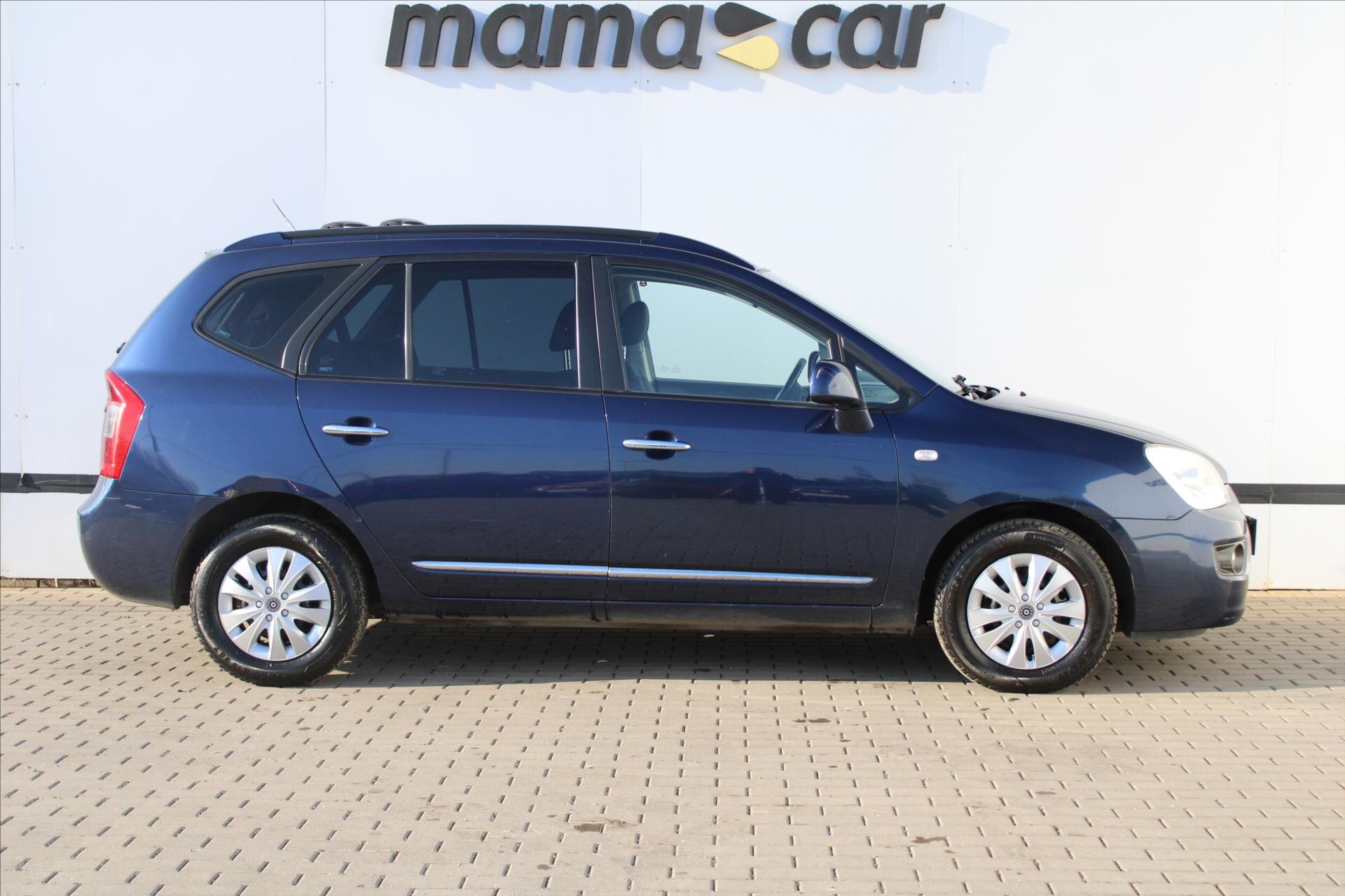 KIA Carens MPV 2,0 l 100 kw