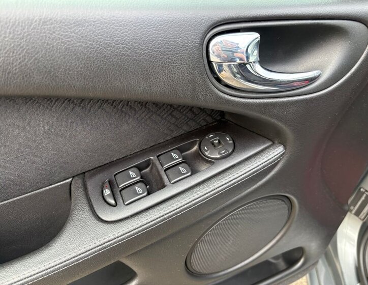 Jaguar X-Type Sedan 2,1 l 115 kw