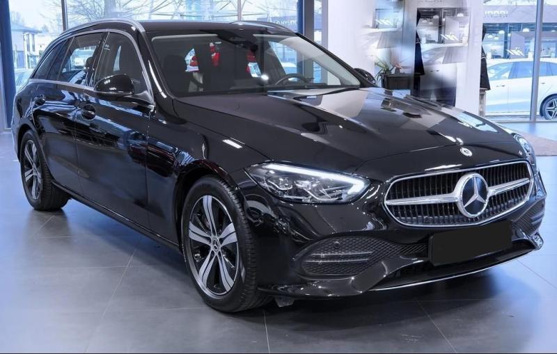 Mercedes-Benz Třídy C Kombi 2,0 l 120 kw