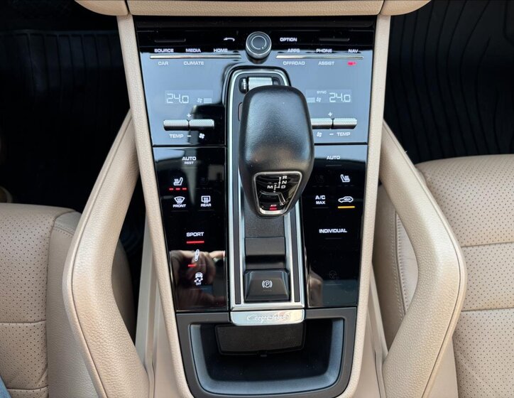 Porsche Cayenne SUV / Terénní 3,0 l 250 kw