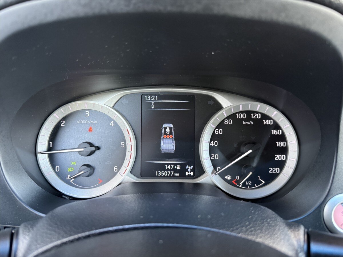 Nissan Navara Pick-up 2,3 l 120 kw