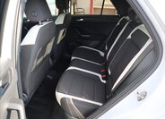 Volkswagen T-Roc CUV / Crossover 1,5 l 110 kw