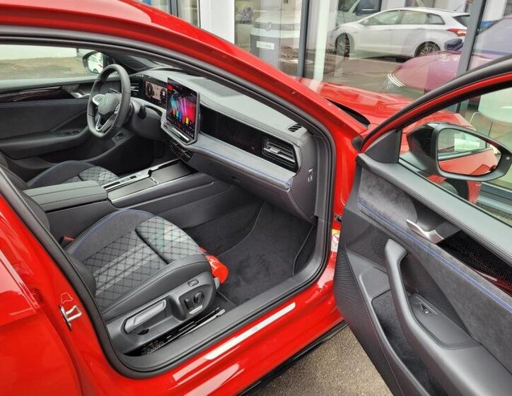 Volkswagen Passat Kombi 2,0 l 195 kw