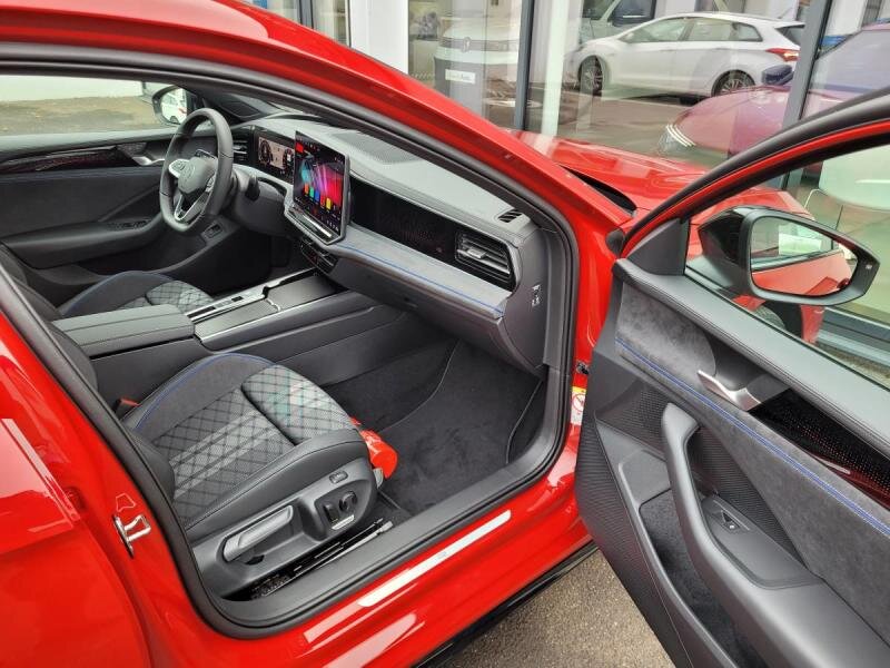 Volkswagen Passat Kombi 2,0 l 195 kw