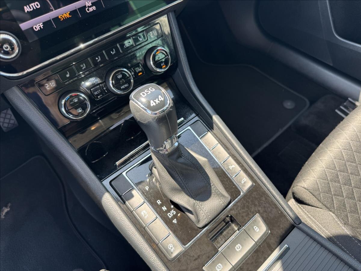 Škoda Superb Kombi 2,0 l 140 kw