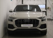 Audi Q8 SUV 3,0 l 210 kw