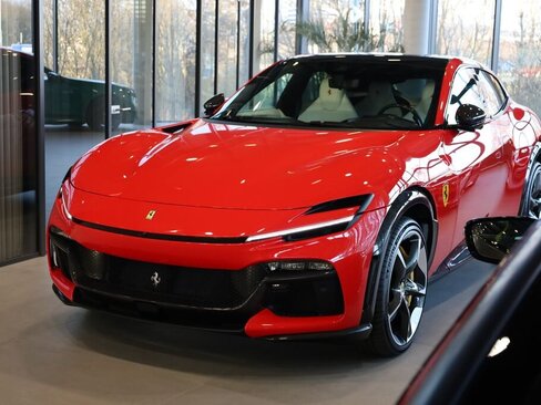 Ferrari Ostatní SUV / Terénní 6,5 l 533 kw