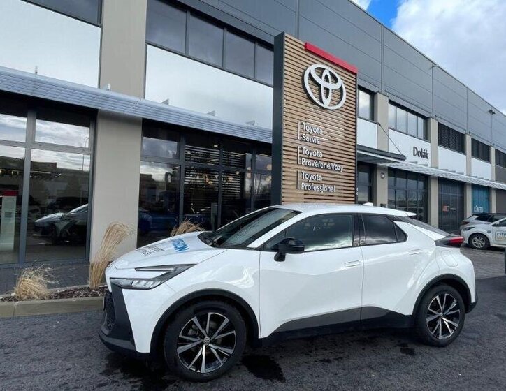 Toyota C-HR SUV / Terénní 1,8 l 98 kw