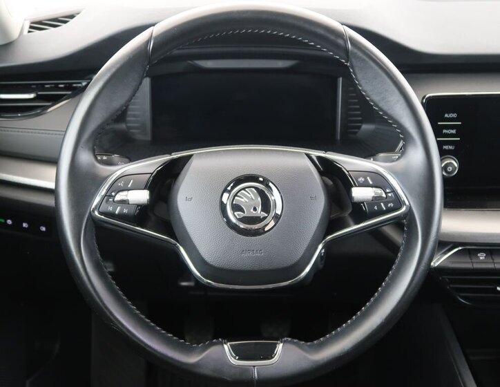 Škoda Octavia Sedan / Limuzína 2,0 l 85 kw