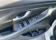 Hyundai i30 Kombi 998,0 88 kw