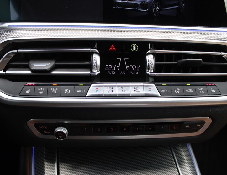 BMW X5 SUV / Terénní 3,0 l 195 kw