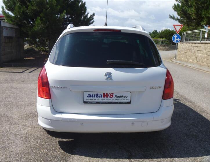Peugeot 308 5