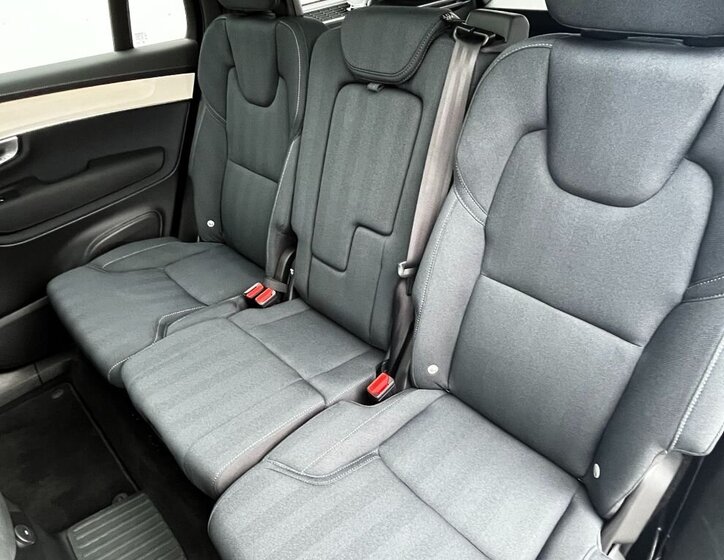 Volvo XC90 SUV 2,0 l 335 kw