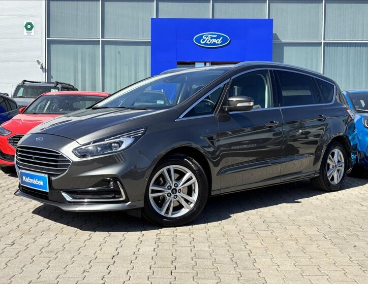 Ford S-MAX 1