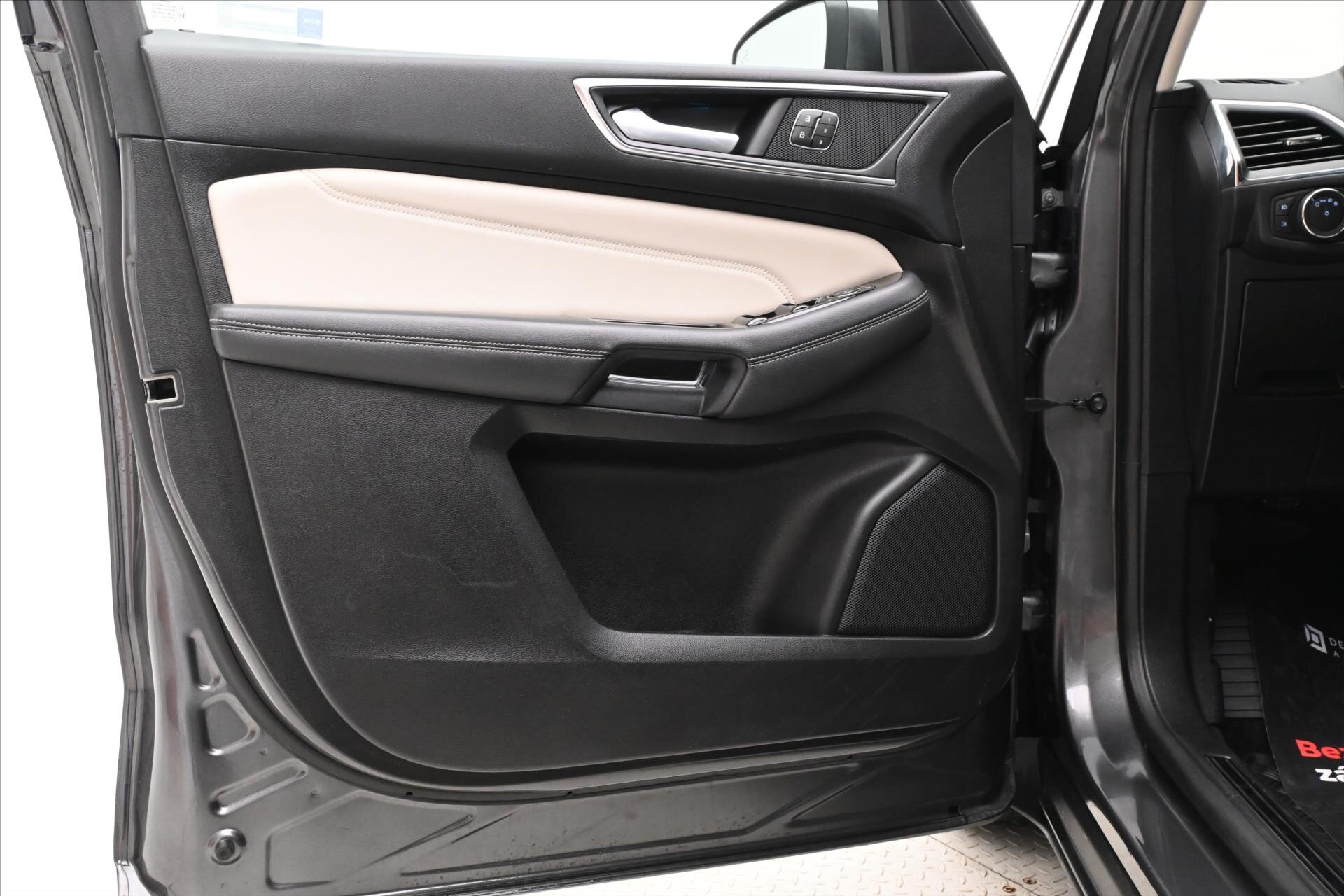 Ford S-MAX MPV 2,0 l 140 kw