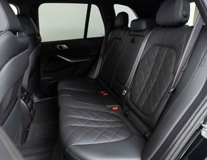 BMW X5 SUV / Terénní 3,0 l 219 kw