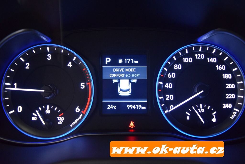 Hyundai Kona Hatchback 1,6 l 100 kw