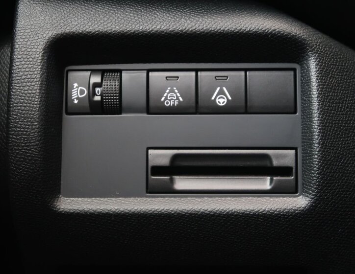 Citroën C5 Aircross SUV / Terénní 1,5 l 96 kw