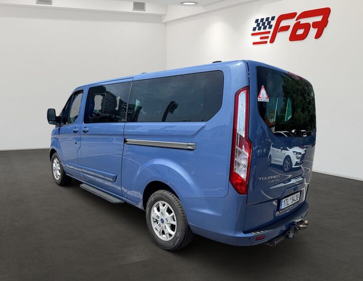 Ford Tourneo Custom 4