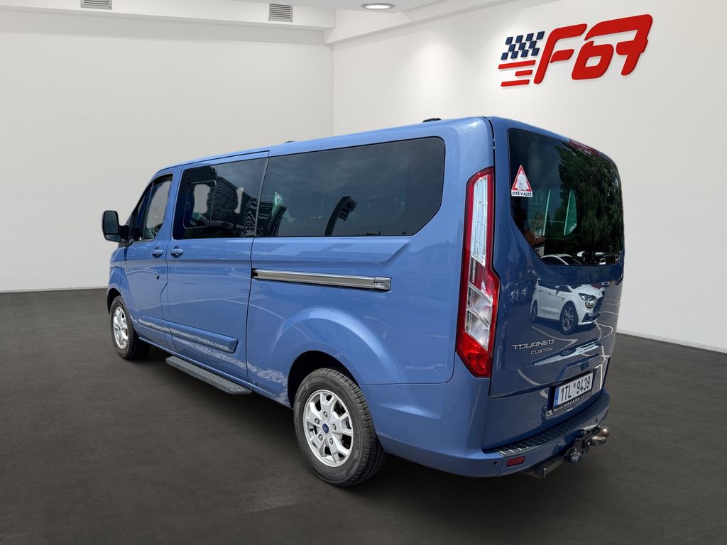 Ford Tourneo Custom
