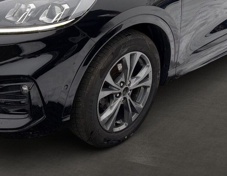 Ford Kuga SUV 2,5 l 140 kw