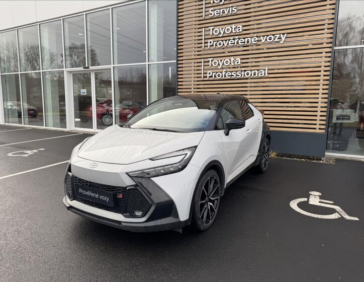 Toyota C-HR 1
